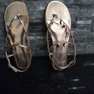 New Katy Perry Rose Gold sandals